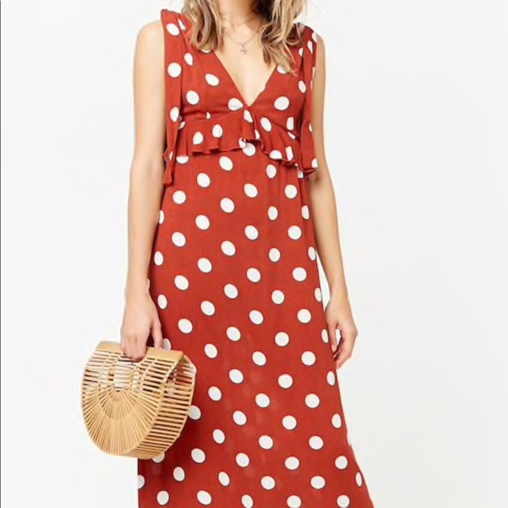 FOREVER 21 maxi Dress  v neck 🧡 polka dress